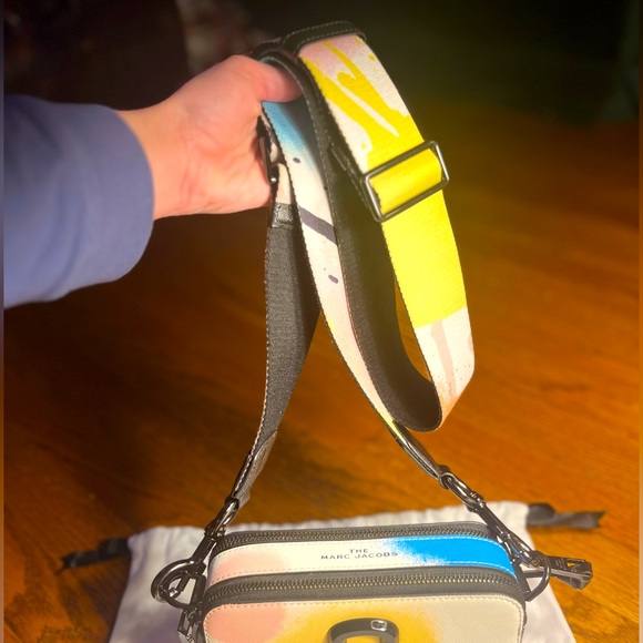 ✨LOW START ✨NWT Marc Jacob’s Snapshot Spray Paint Crossbody bag. Multicolor. - Picture 9 of 9